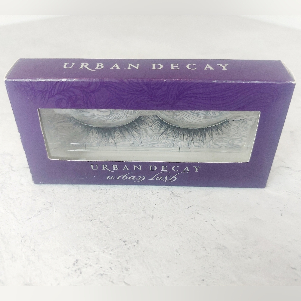 Urban Decay Black Dramatic Lashes